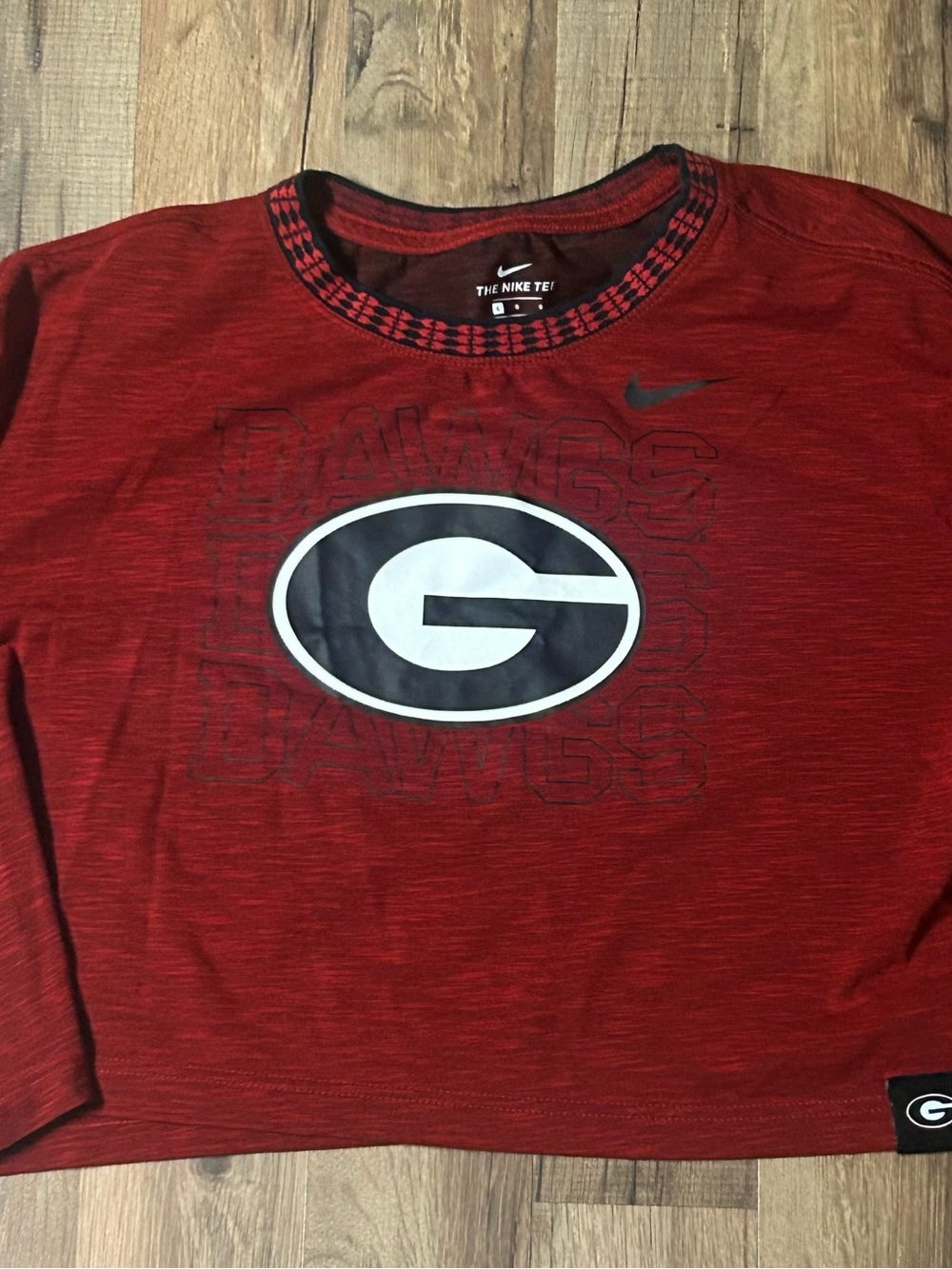 Nike Georgia Bulldogs Shirt Womens Large Red Dri-FIT Crop Top Tee UGA Dawgs Logo